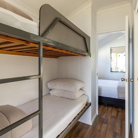 Nrma Bowen Beachfront Holiday Park 客房 照片